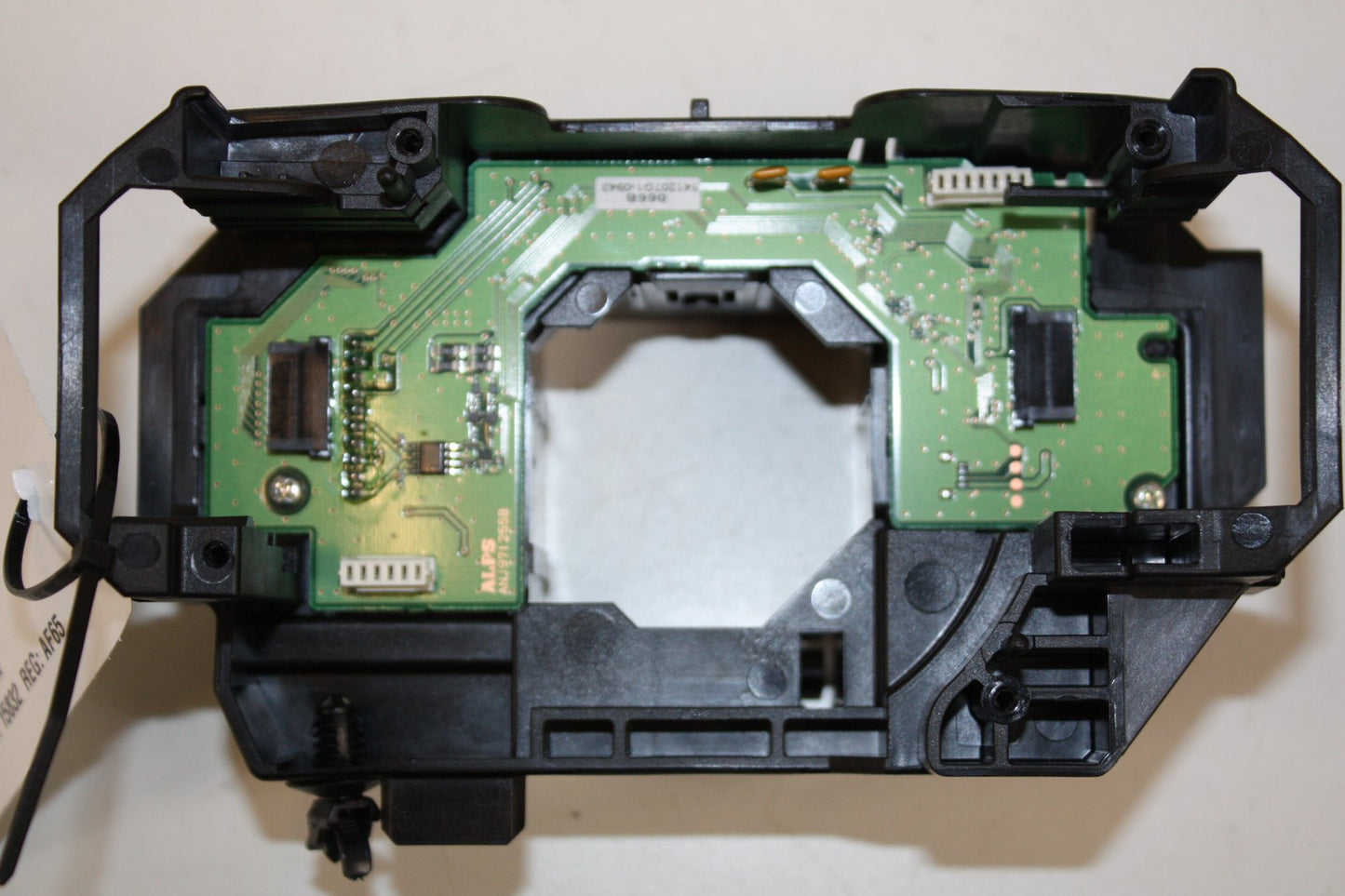 2014 - 2016 Volvo V40 Hatchback STEERING WHEEL MODULE (SWM) 31343021