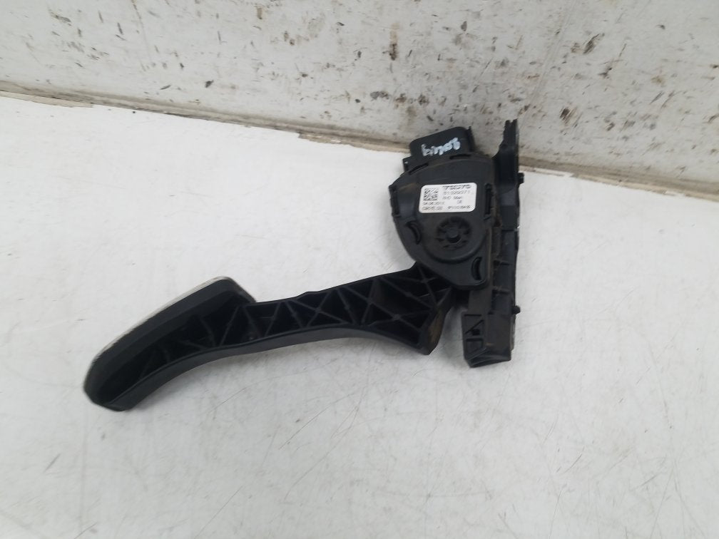 2010 - 2013 Volvo S60 Saloon Accelerator Pedal 31329371