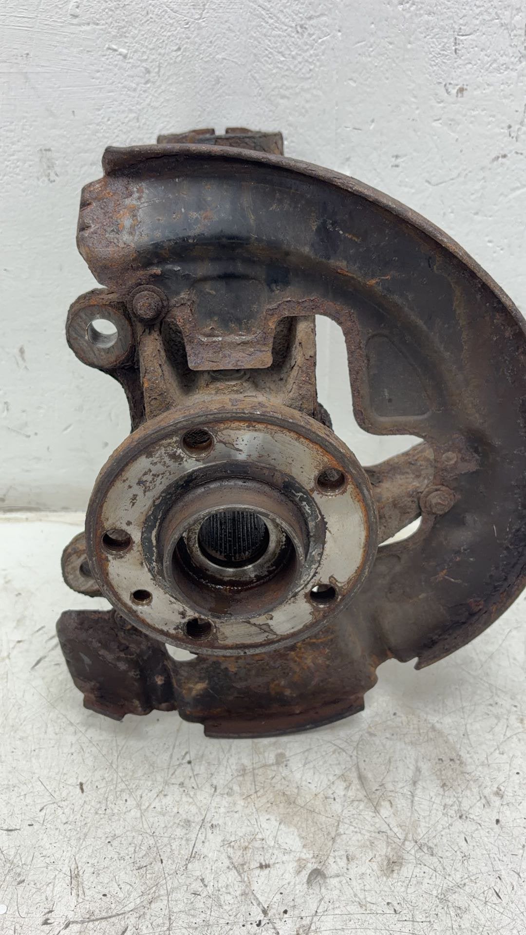 2000 - 2008 Volvo V70 II 285 Estate Right Front Hub Assembly 6G912C447AD