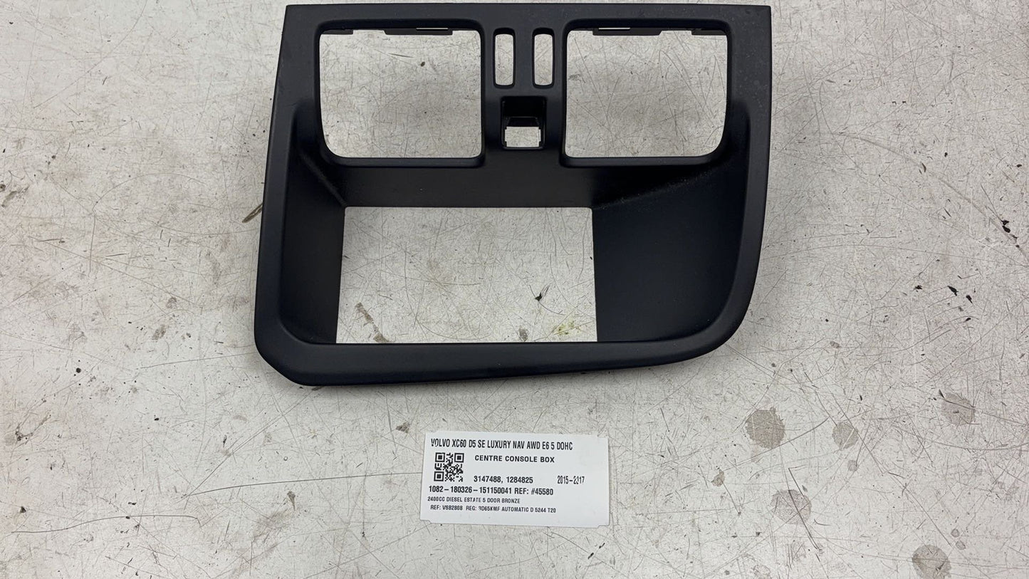2009 - 2017 Volvo XC60 I 156 Estate Centre Console 3147488