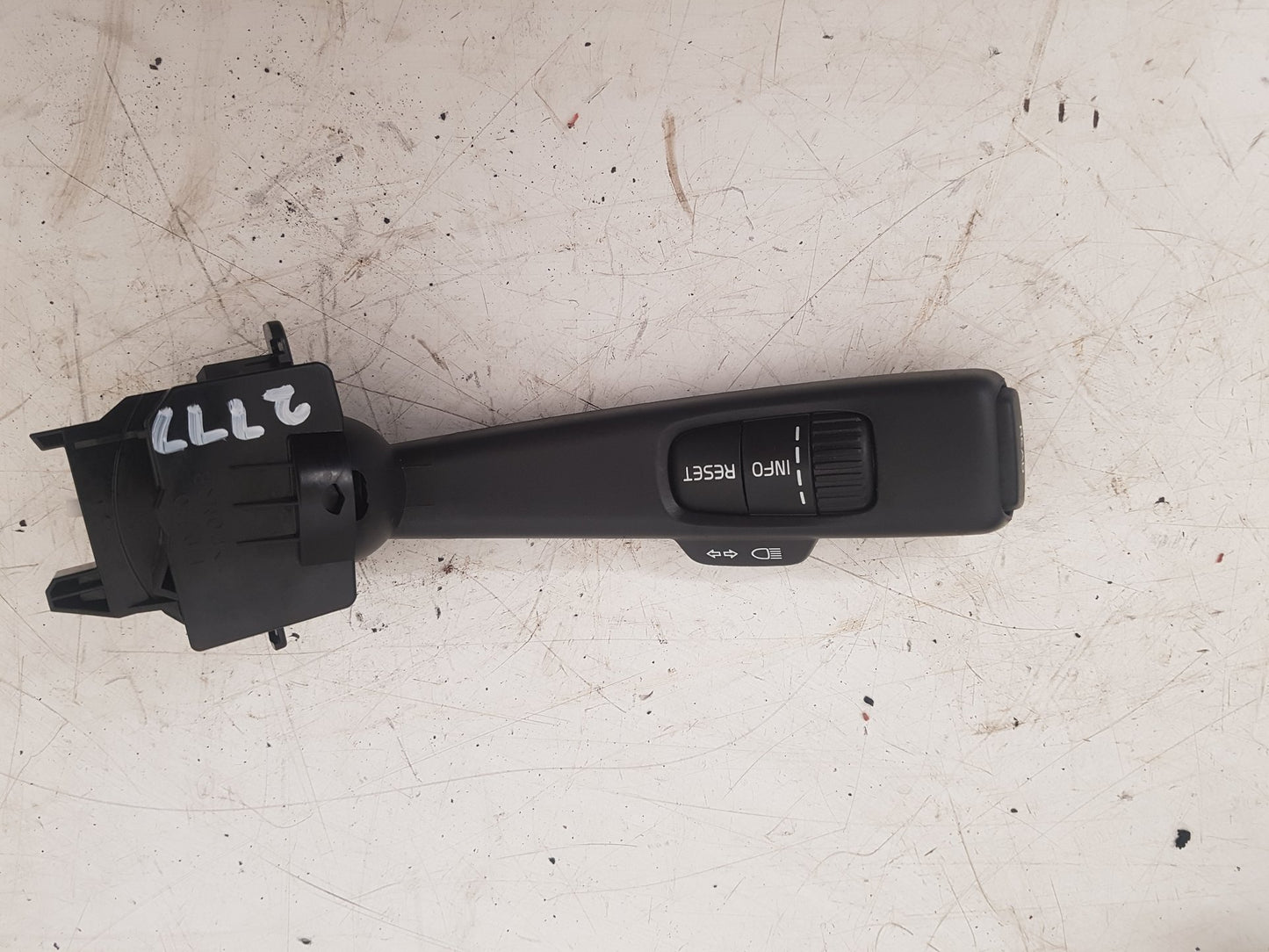 2006 - 2012 Volvo C30 Hatchback Wiper Switch 17D770