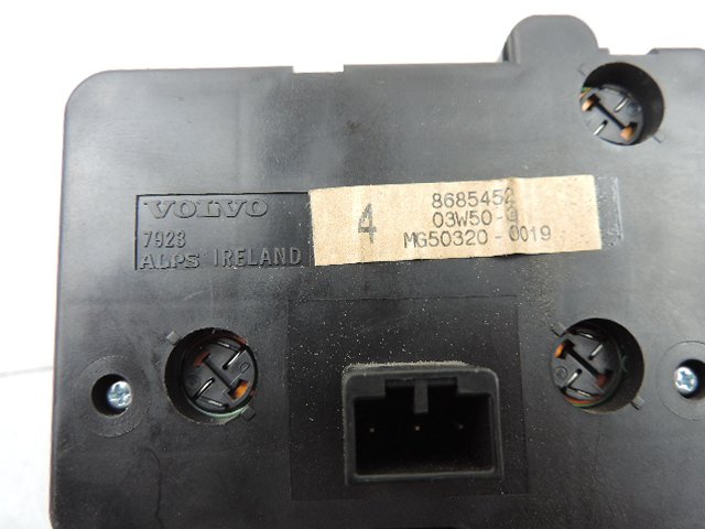 2002 - 2006 Volvo XC90 Estate Headlight Switch 8685452