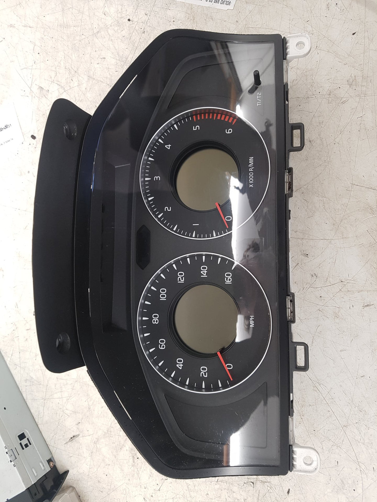 2008-2011 Volvo V70 S80 Instrument Cluster 31254540AA