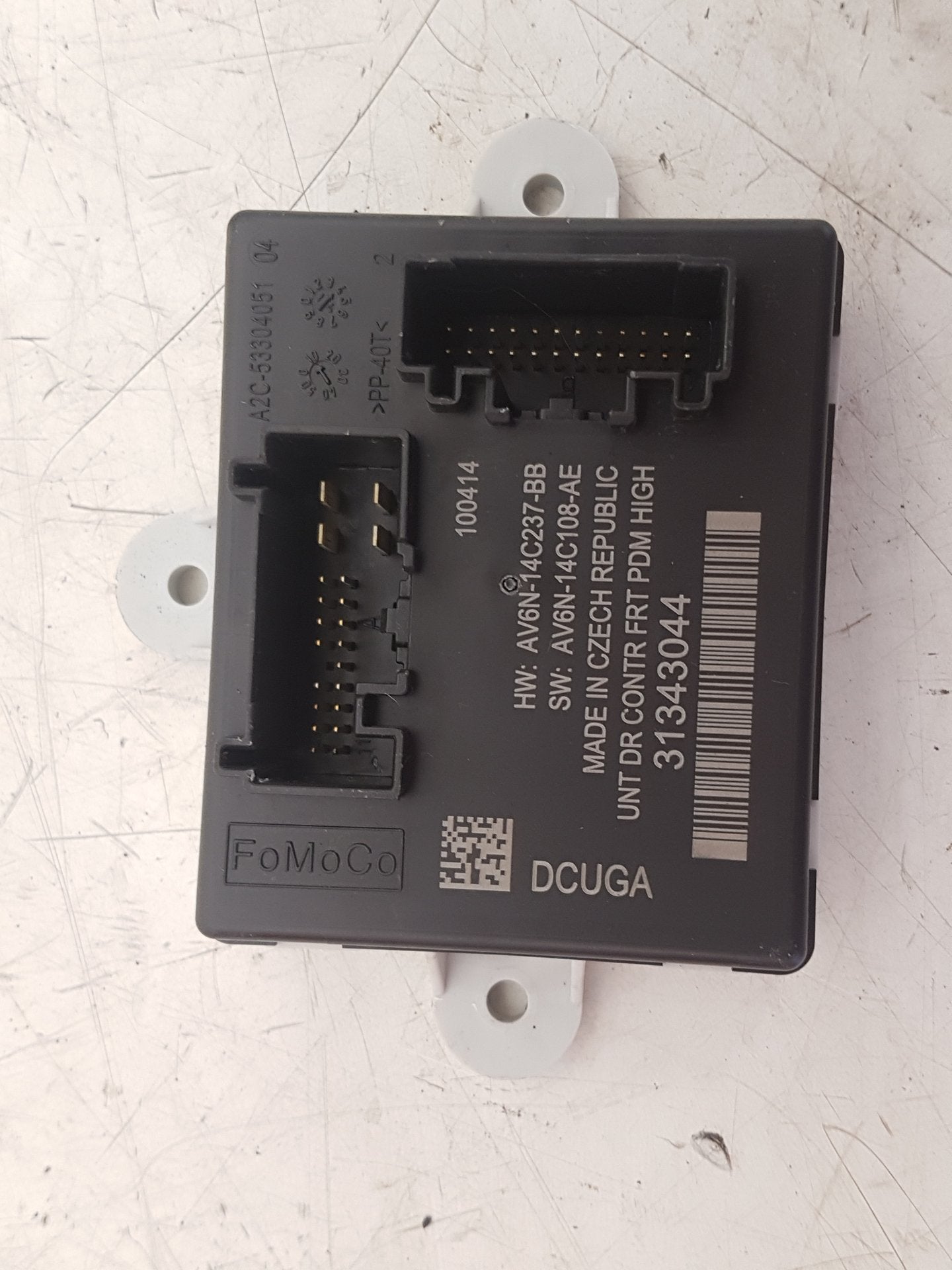 2012 - 2015 Volvo V40 Hatchback Door Control Module 31343044