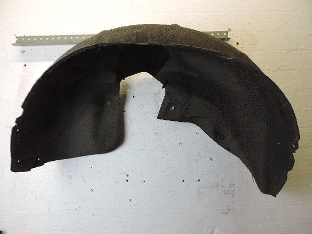 2002 - 2014 Volvo XC90 Estate Right Rear Guard Liner 31353709