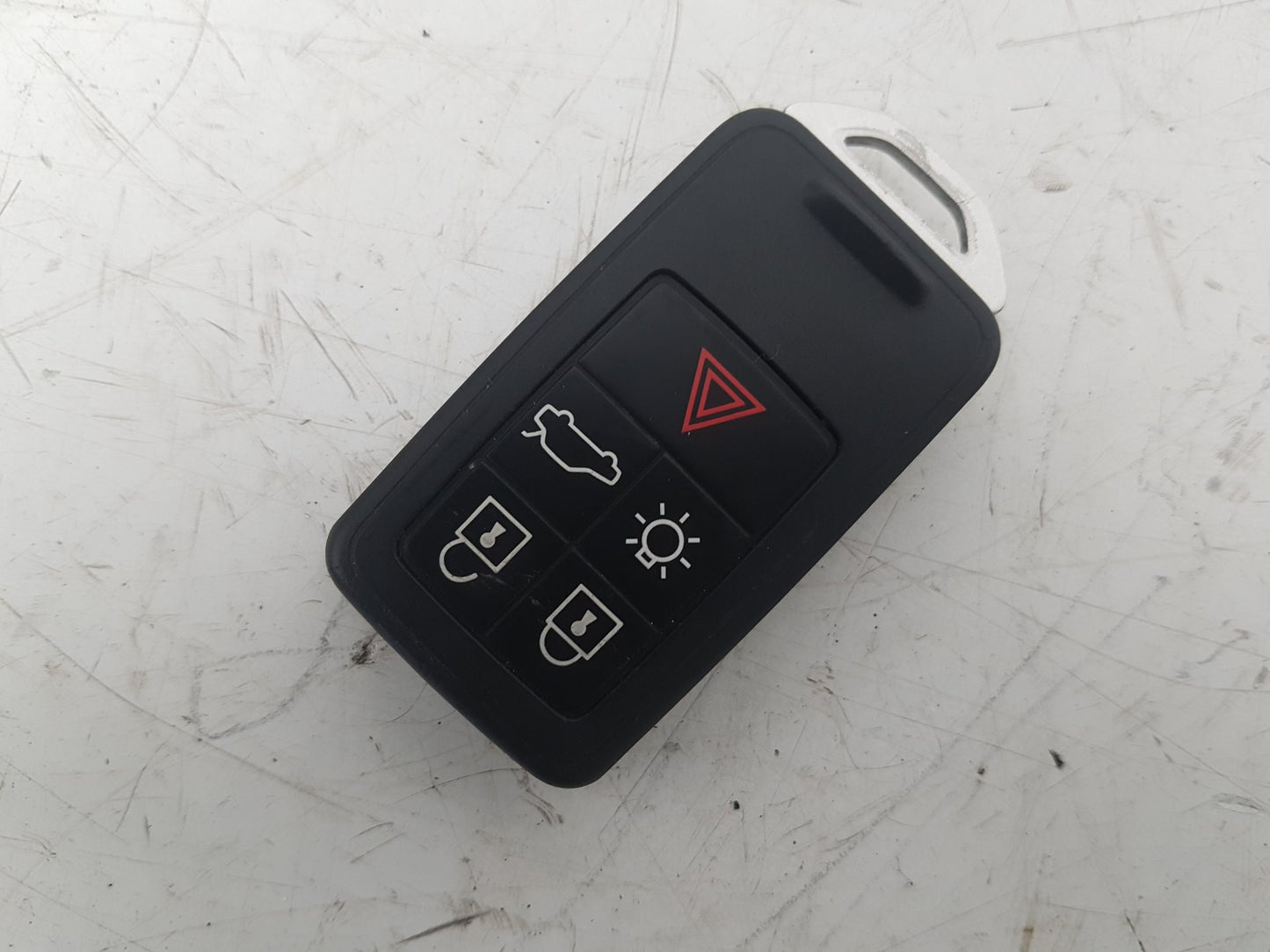 2015 - 2019 Volvo V40 Cross Country Hatchback CAR KEY / REMOTE KEY FOB 31419350