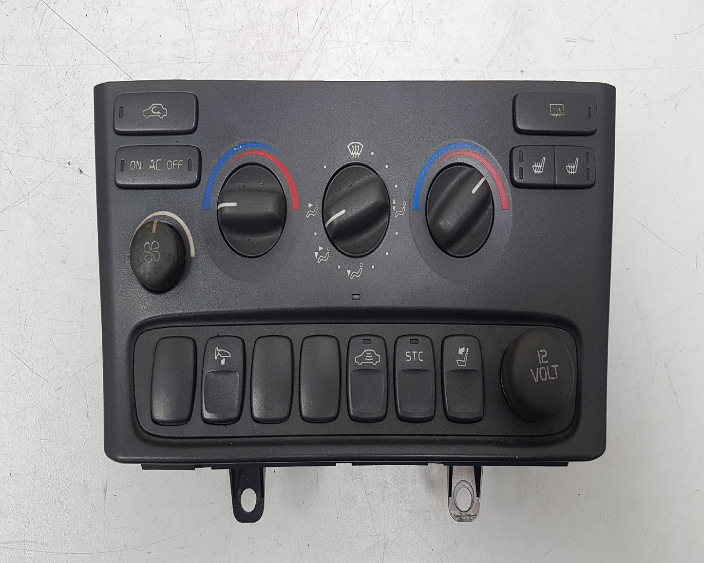 1998 - 2001 Volvo S80 Saloon Heater Controls 9494249