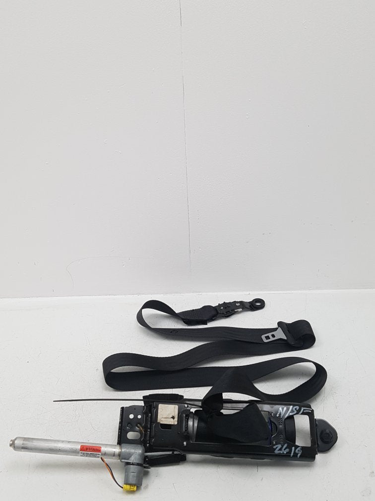 2004 - 2010 Volvo V50 Estate Left Front Seat Belt 8639693