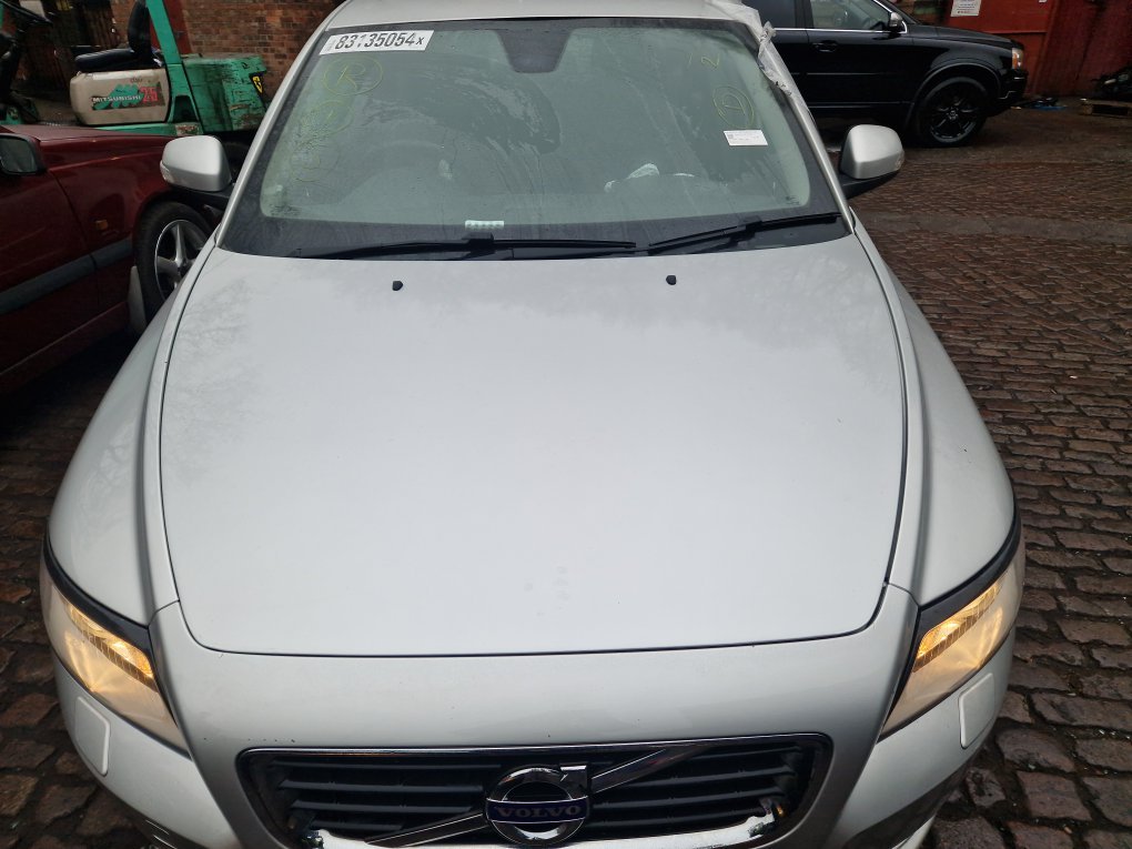 2008 - 2012 Volvo S40 Saloon Bonnet 31371415