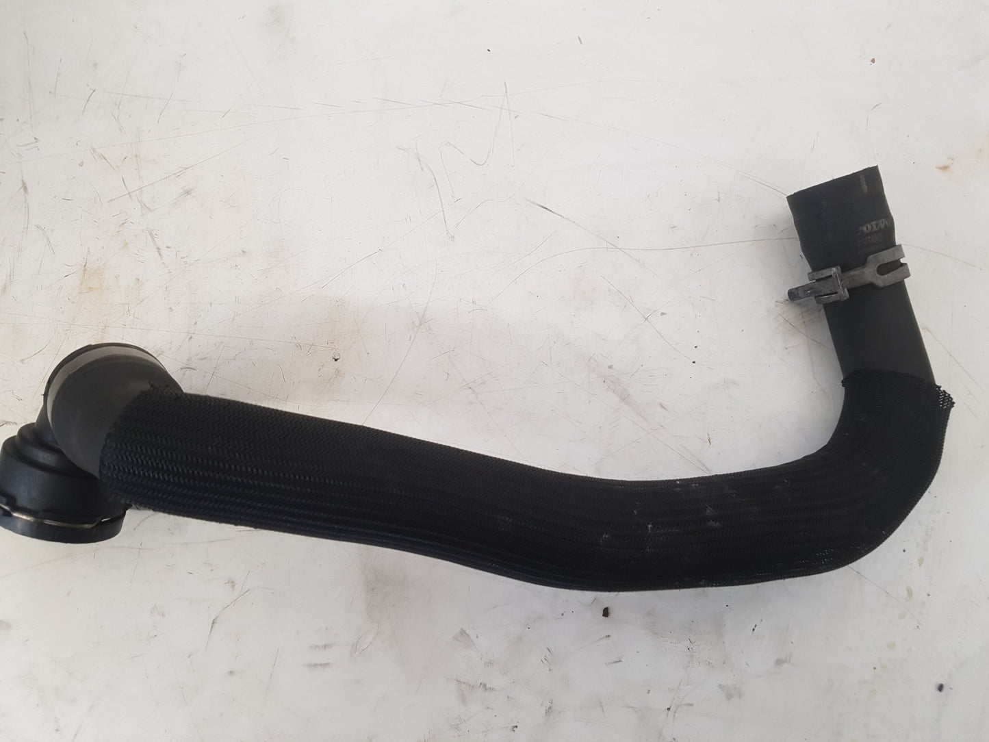 2013-2015 Volvo V60 D4 Top Radiator Hose 31474863