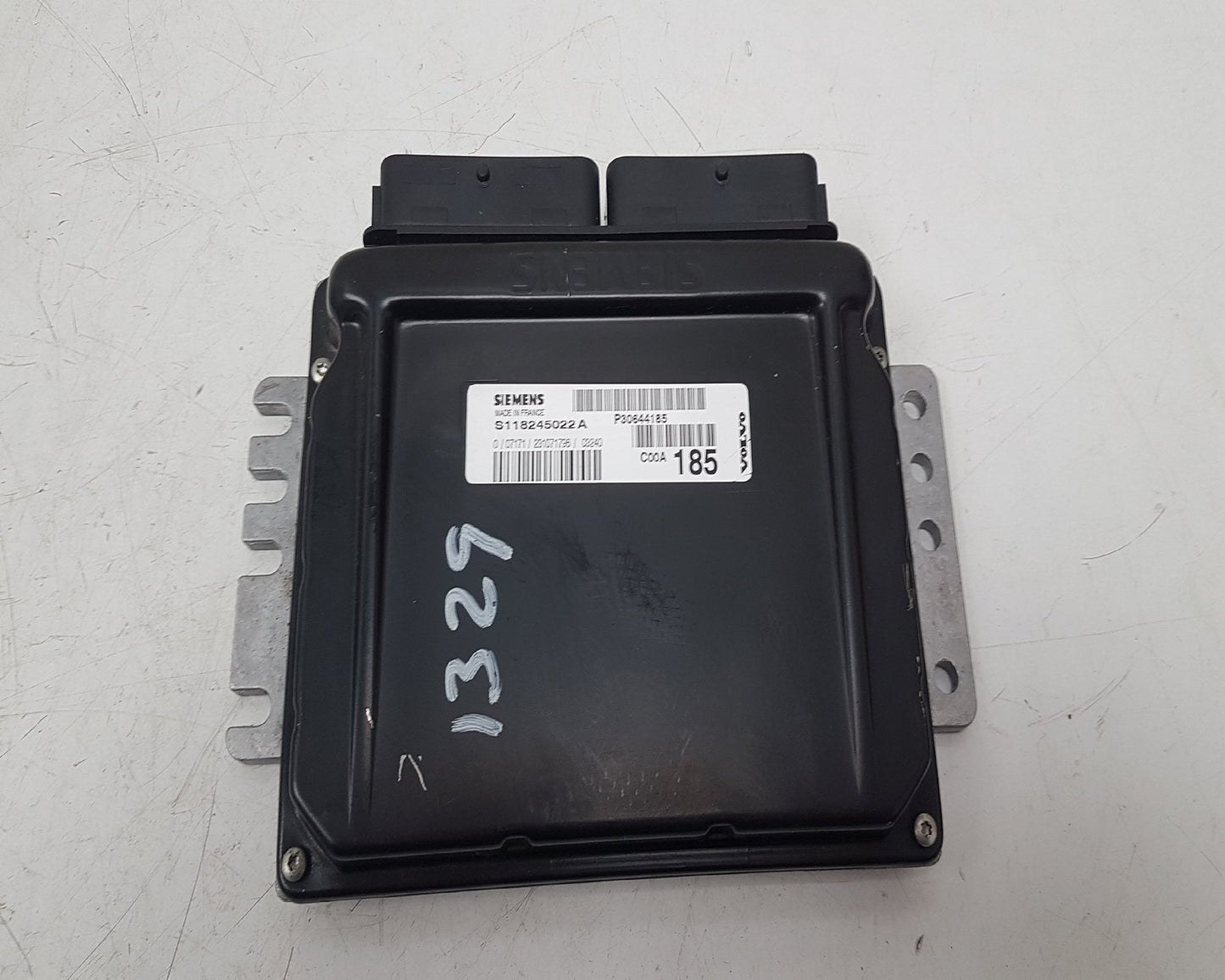 1999 - 2004 Volvo S40 Saloon Engine ECU S118245022A
