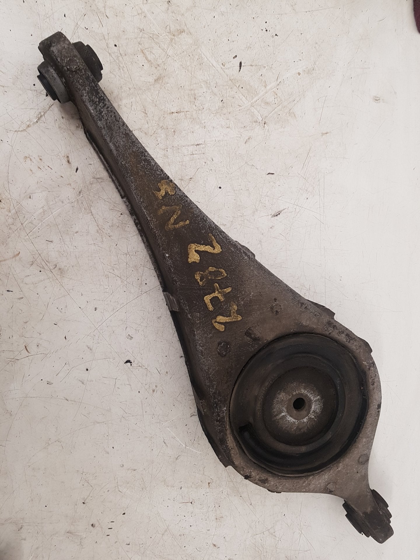 2010 - 2017 Volvo XC60 Estate Right Rear Lower Control Arm
