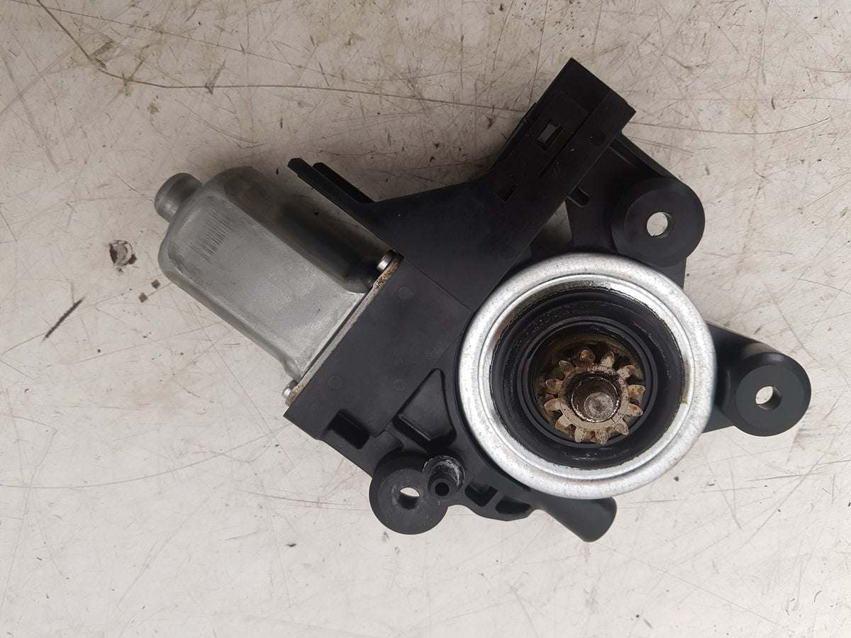 2008-2011 Volvo V70 Rear Passenger Window Regulator Motor 970715-101