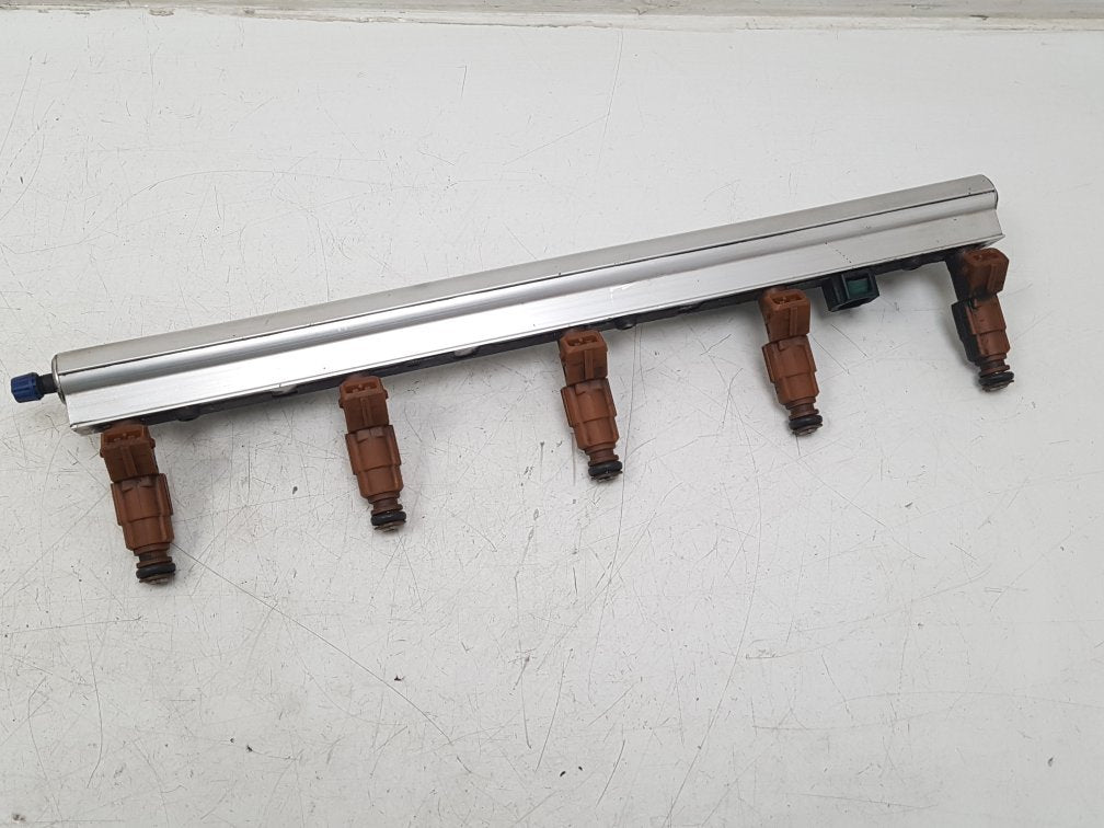 2003-2010 Volvo S60 2.5 Petrol Injection Rail B5254T2 — Genuine VRAC Grade B