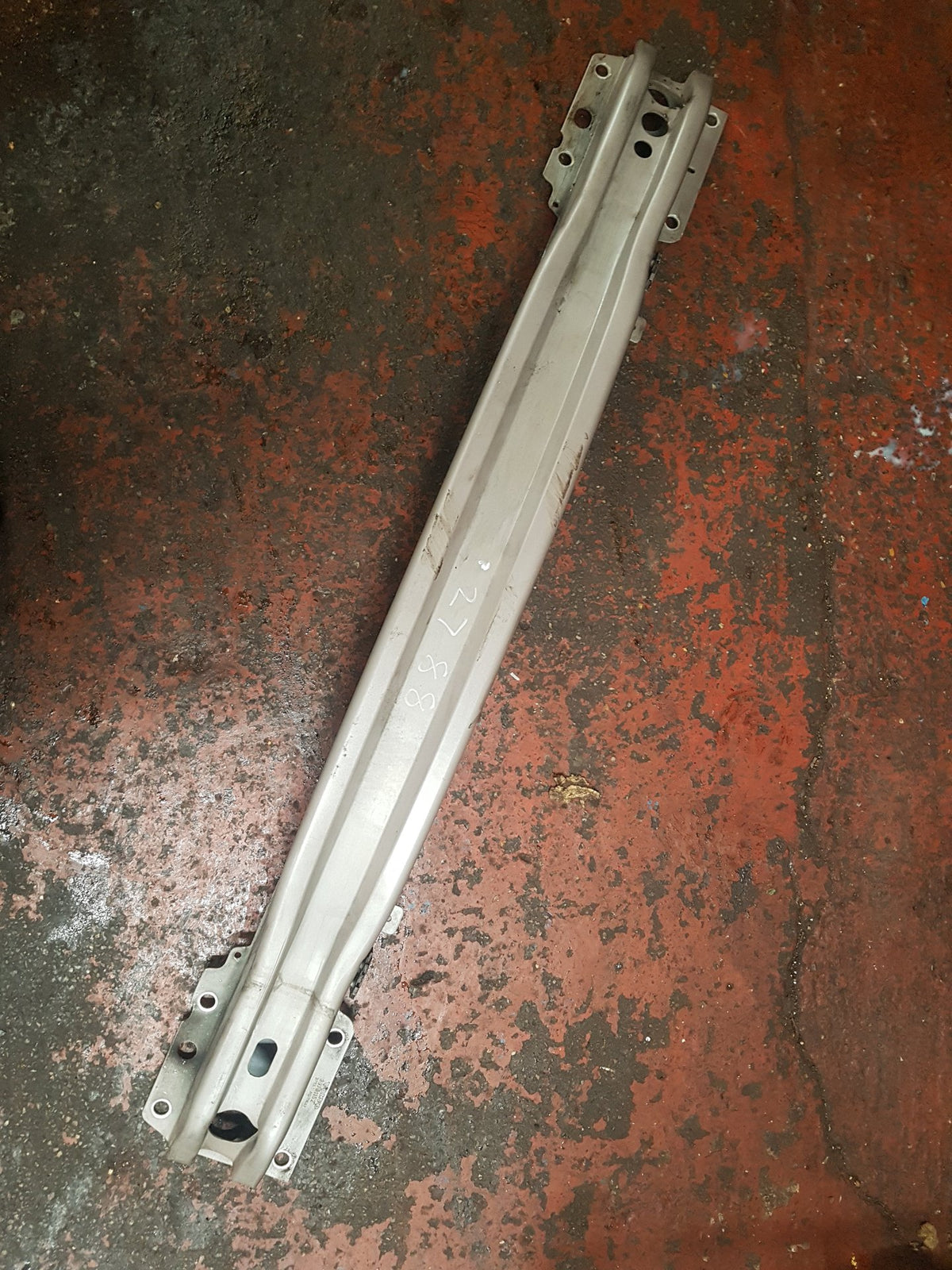 2008-2011 Volvo V70 D5 Impact Absorber Crash Bar 30763390