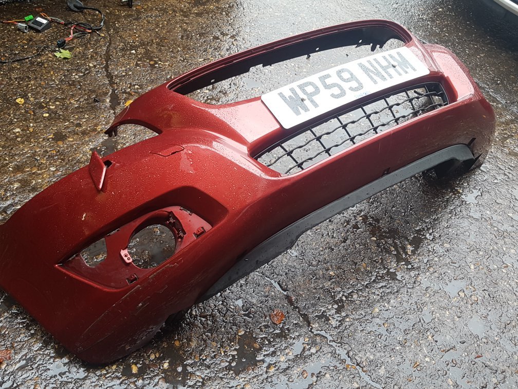 2010 - 2013 Volvo C70 Convertible Front Bumper 39817458