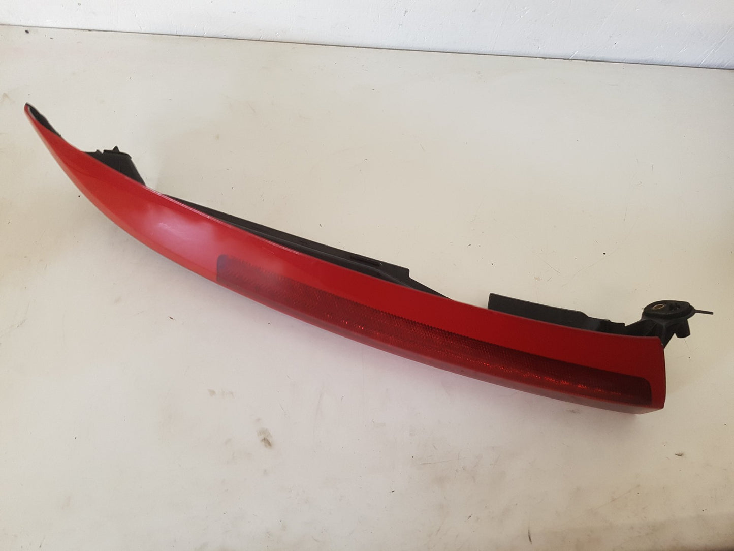 2002 - 2006 Volvo XC90 Estate REAR/TAIL LIGHT UPPER (DRIVER SIDE) 30678221