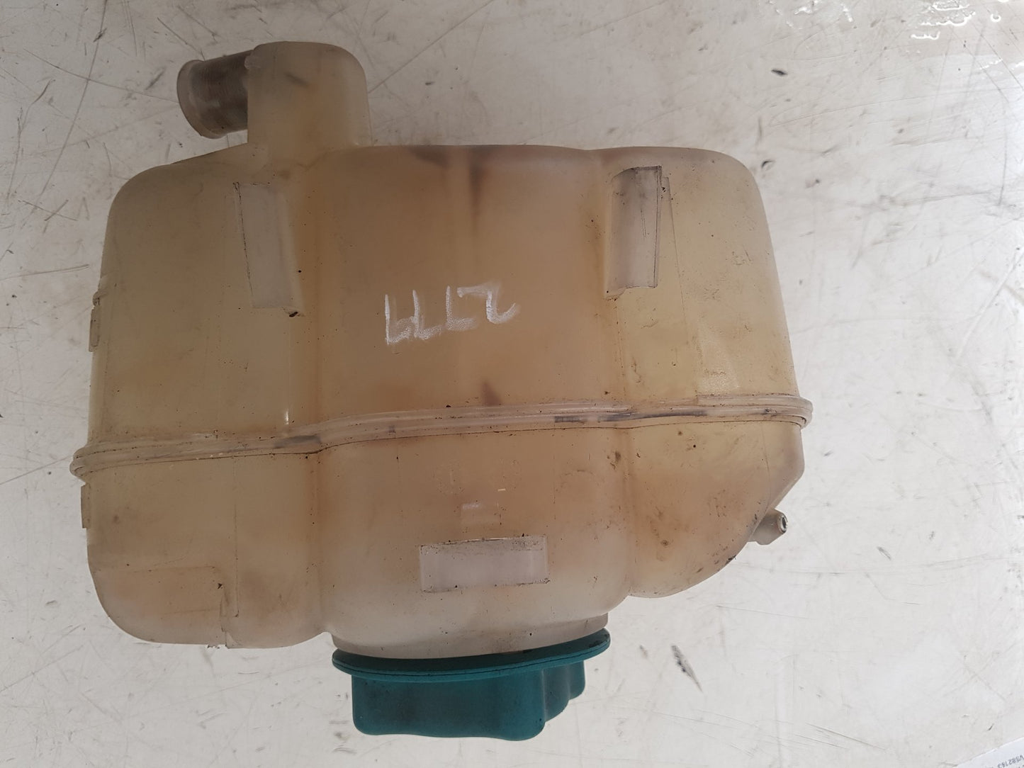 2003-2014 Volvo XC90 D5 Radiator Expansion Bottle 8683455