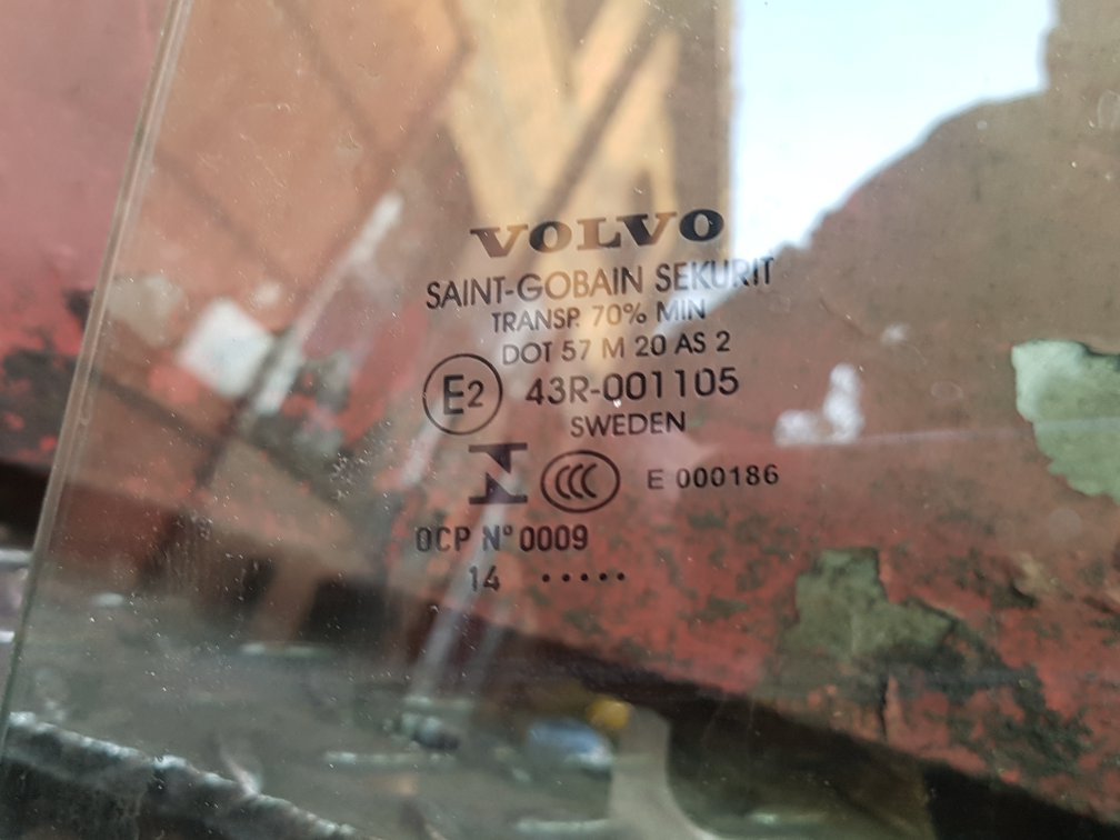 2015 Volvo S60 Saloon Left Rear Door Window 31385418