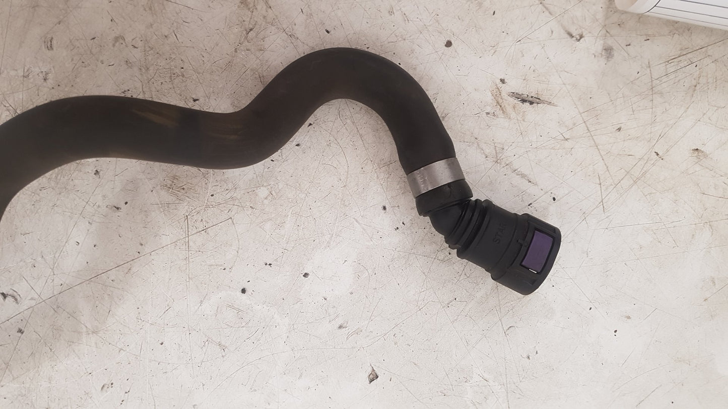 2015-2026 Volvo XC90 II 256 SUV Upper Radiator Hose 31338396