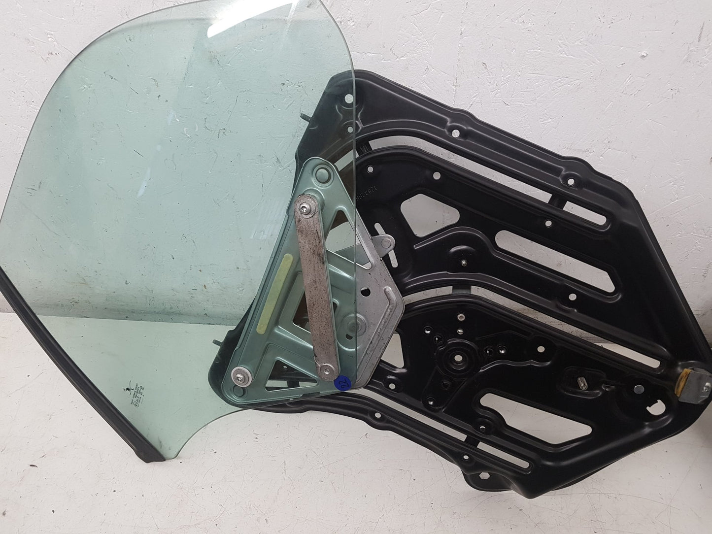 2004 Saab 9-3 Convertible WINDOW REGULATOR/MECH ELECTRIC (REAR PASSENGER SIDE) 12832863