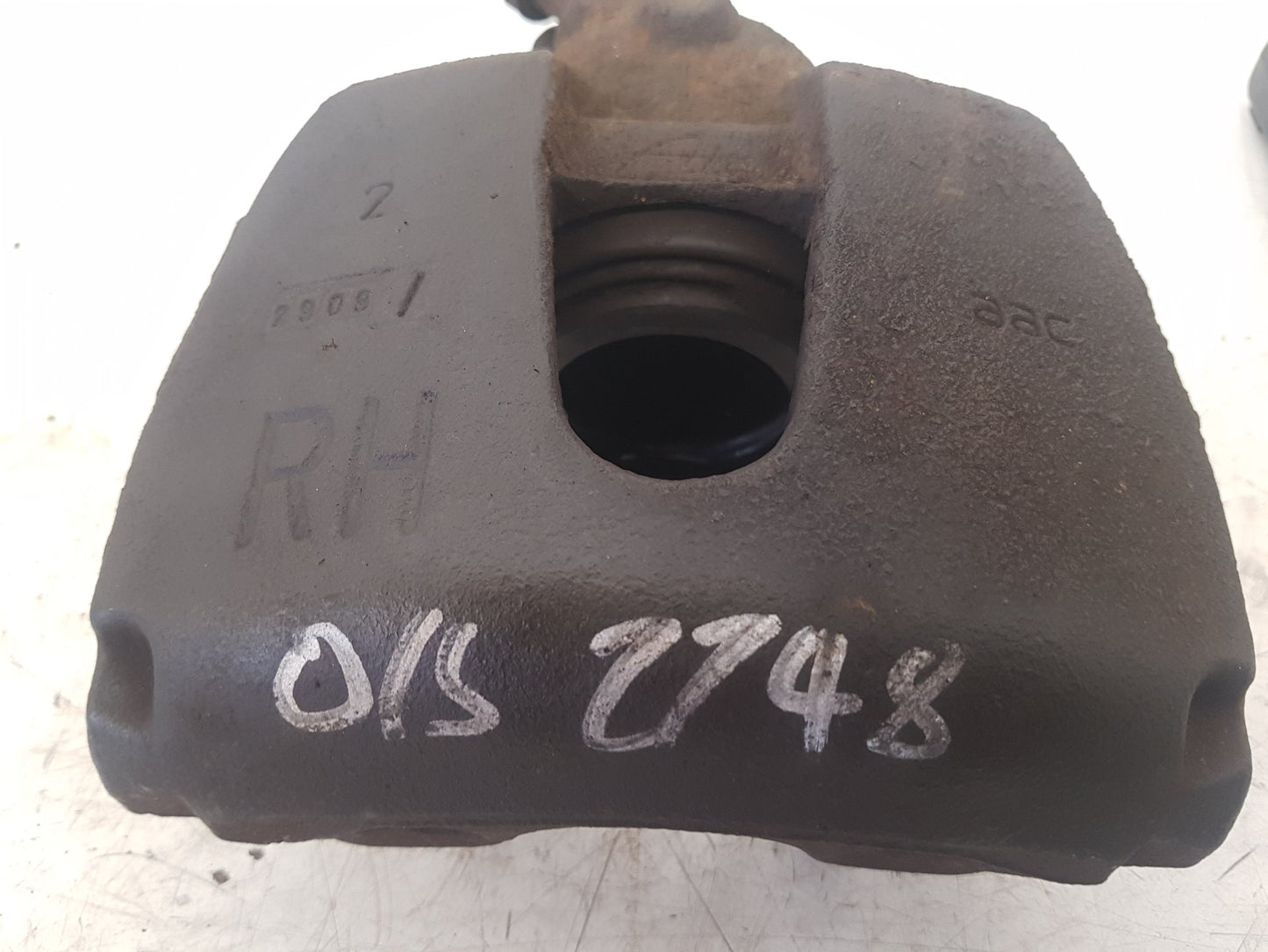 2006 - 2012 Volvo C30 Hatchback Right Front Caliper 36051716