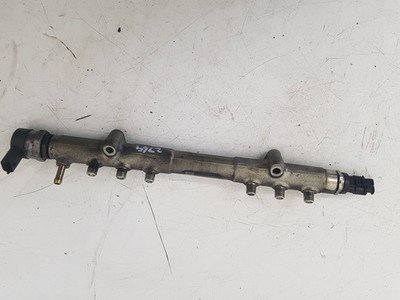 2000 - 2007 Volvo XC70 Estate Injection Rail 30757146 0445215023