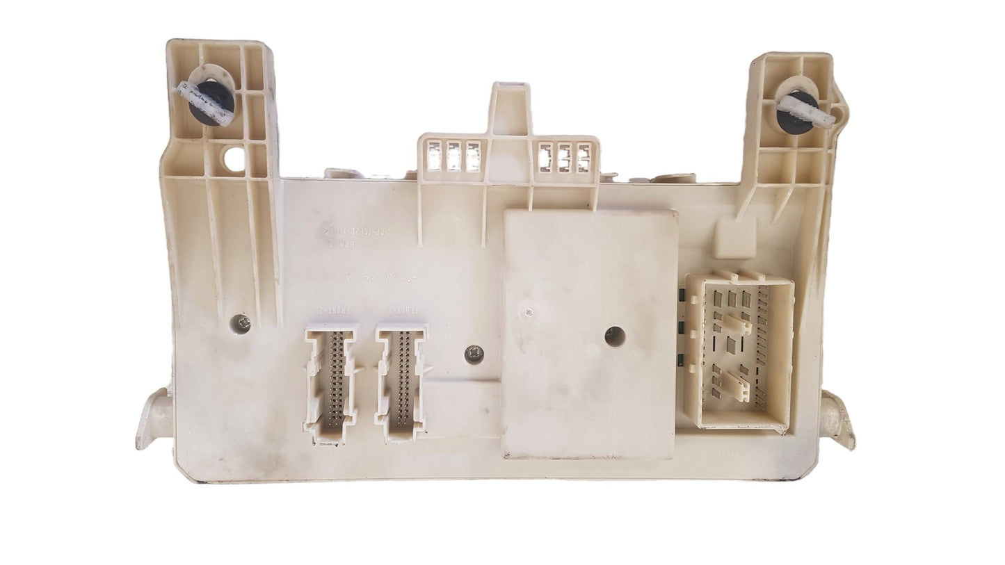 2010 - 2013 Volvo C30 533 Hatchback Central Electronic Module 31268178