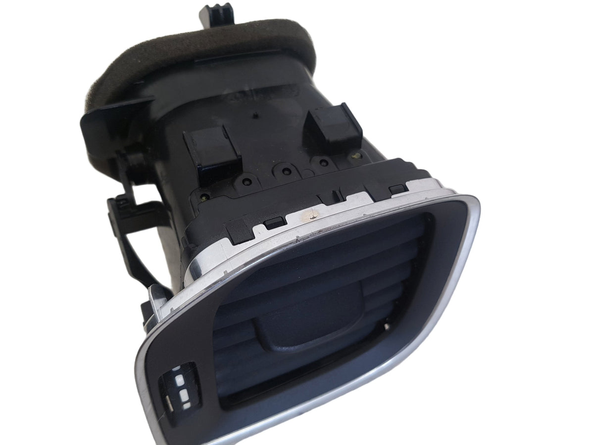 2011-2015 Volvo V60 Dashboard Air Vent Offside 1281851