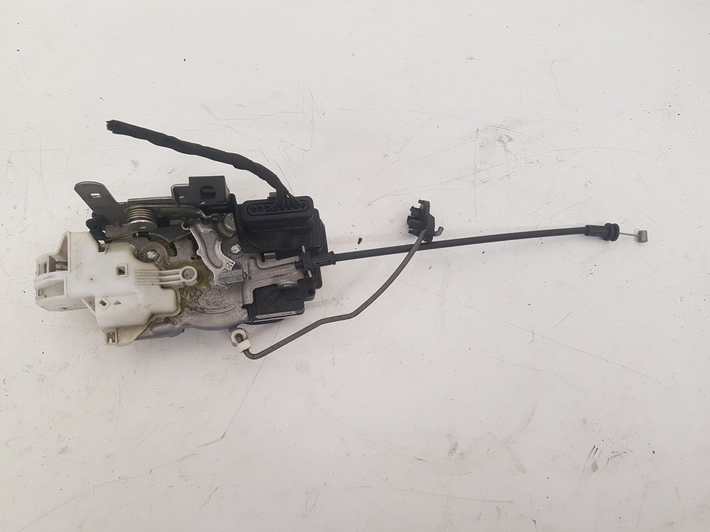 2013 Volvo V40 Hatchback Left Front Central Locking Solenoid 31301425