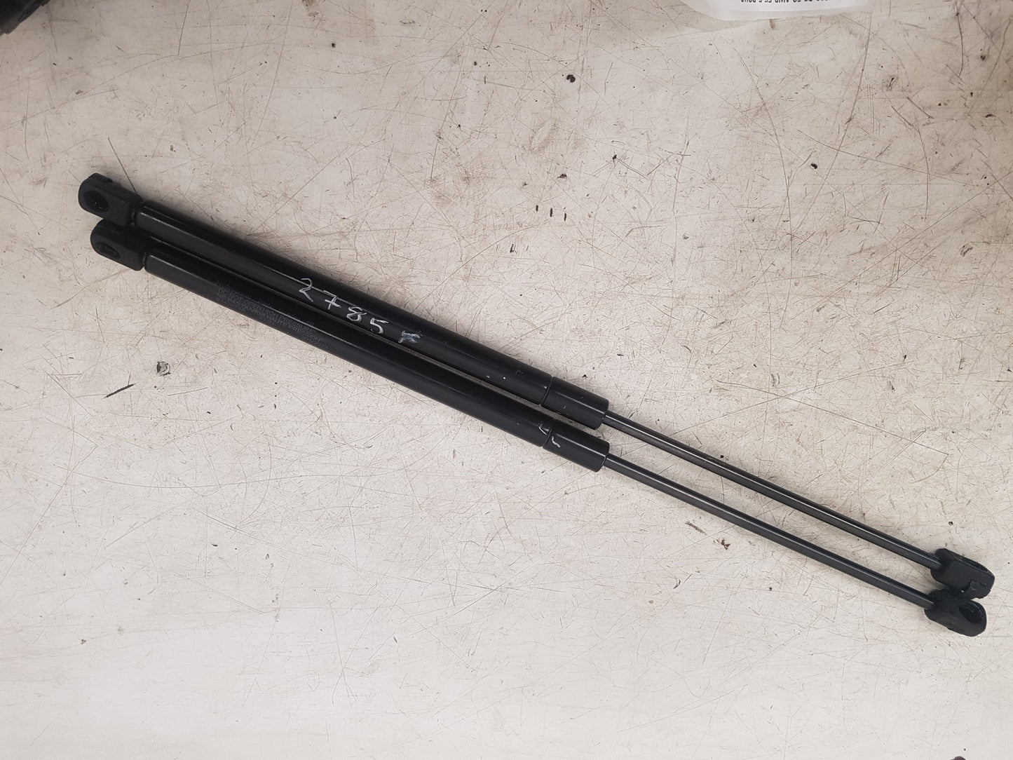 2011 - 2014 Volvo XC90 Estate BONNET STRUTS/RAMS - PAIR 83439736