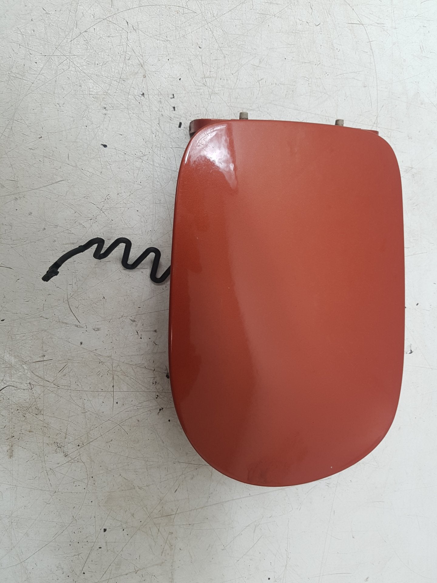 2010 - 2012 Volvo C30 Hatchback Fuel Filler Door 31217785