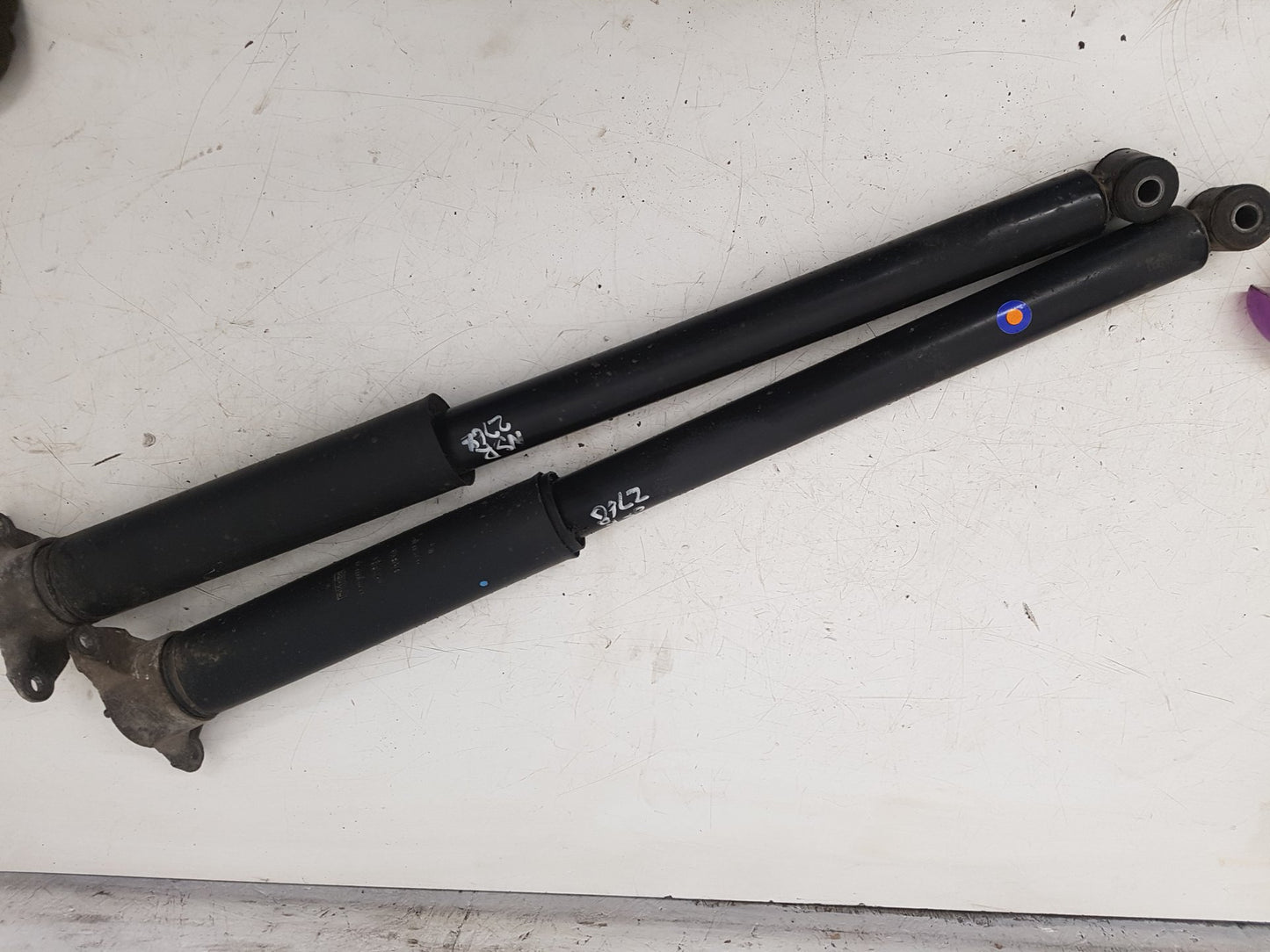 2012 - 2015 Volvo V40 Hatchback REAR SHOCK ABSORBER (PAIR) 31317961