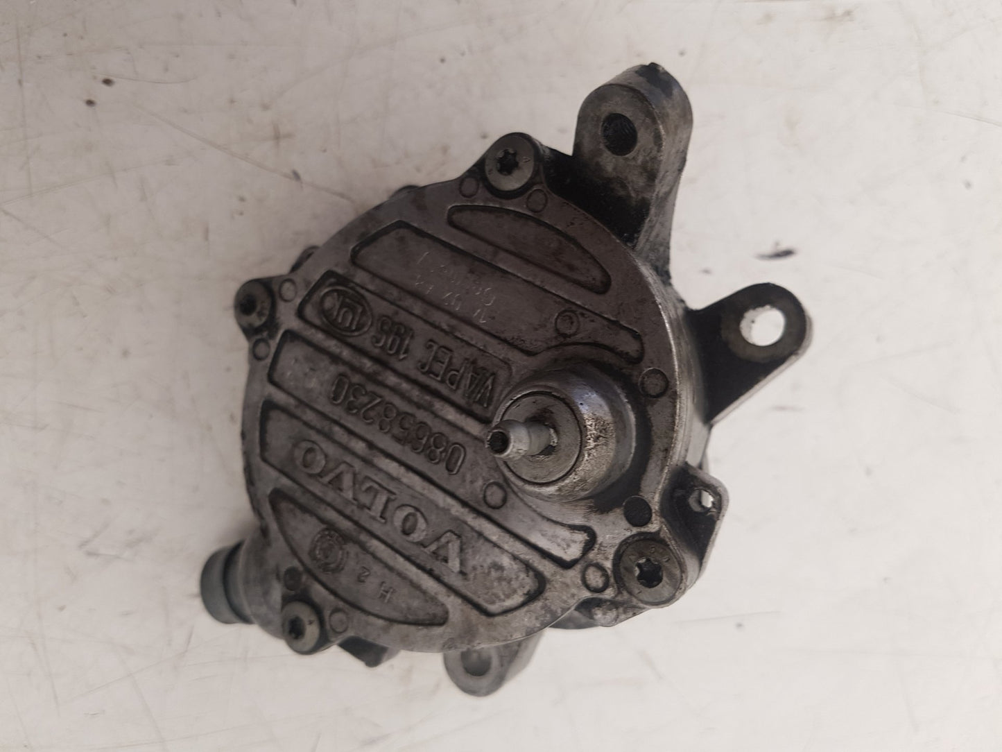 2001-2010 Volvo S60 D5 Diesel Vacuum Pump 8658230