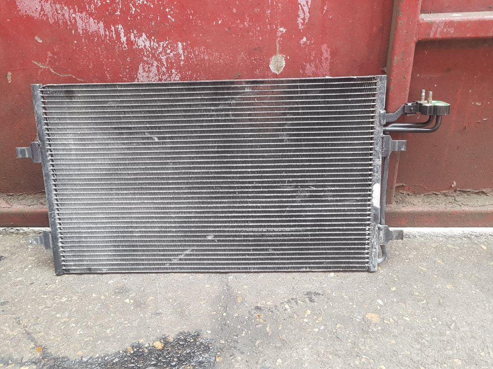 2004 - 2010 Volvo V50 Estate AIR CON RADIATOR (CONDENSER) 30741094