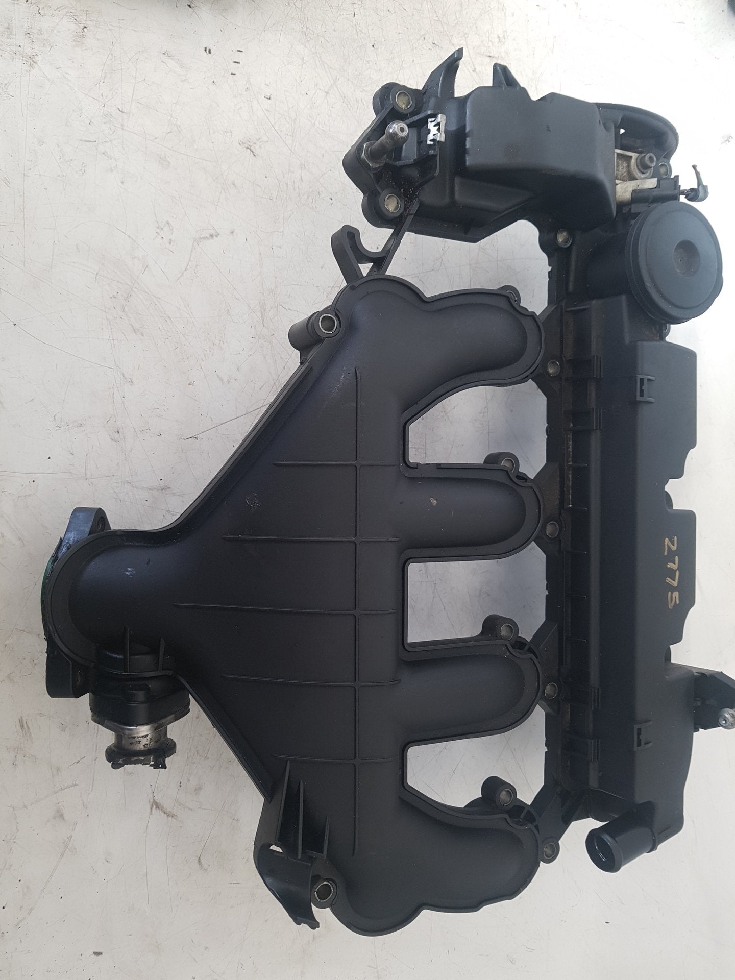 2008 - 2016 Volvo V70 Estate Intake Manifold 868892996