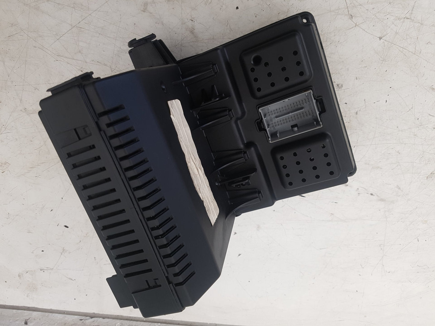 2007 Volvo V70 Estate CEM (CENTRAL ELECTRONIC MODULE) 30786889