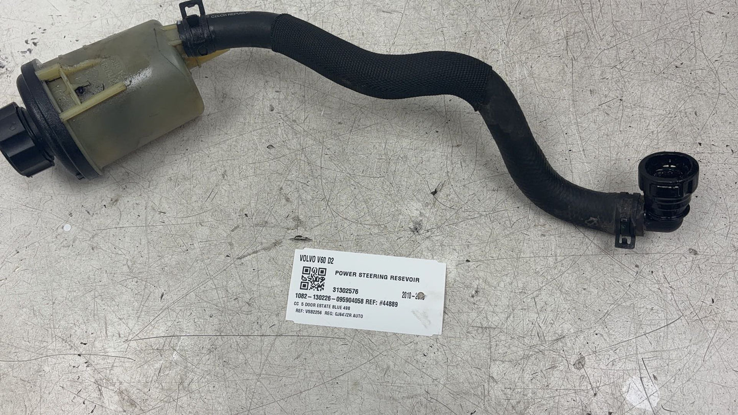 2010 - 2015 Volvo V60 POWER STEERING RESEVOIR 31302576
