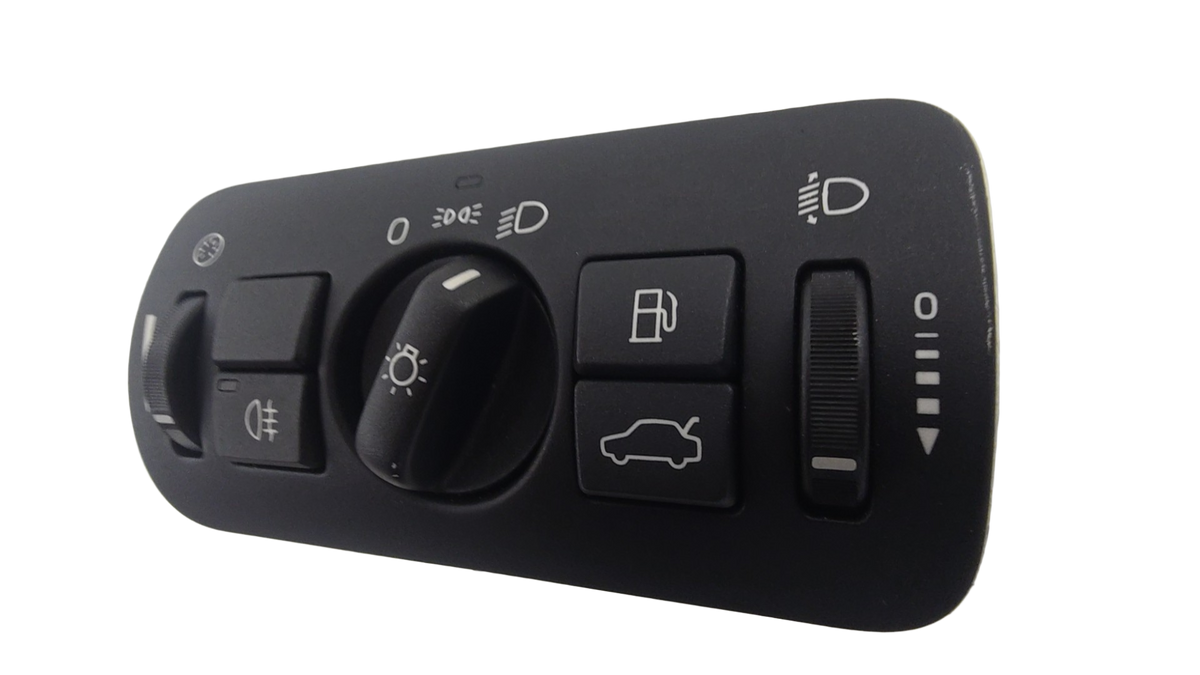 Genuine Volvo Headlight Switch 30739413 — V60 V70 XC60 XC70 2008–2018 RHD
