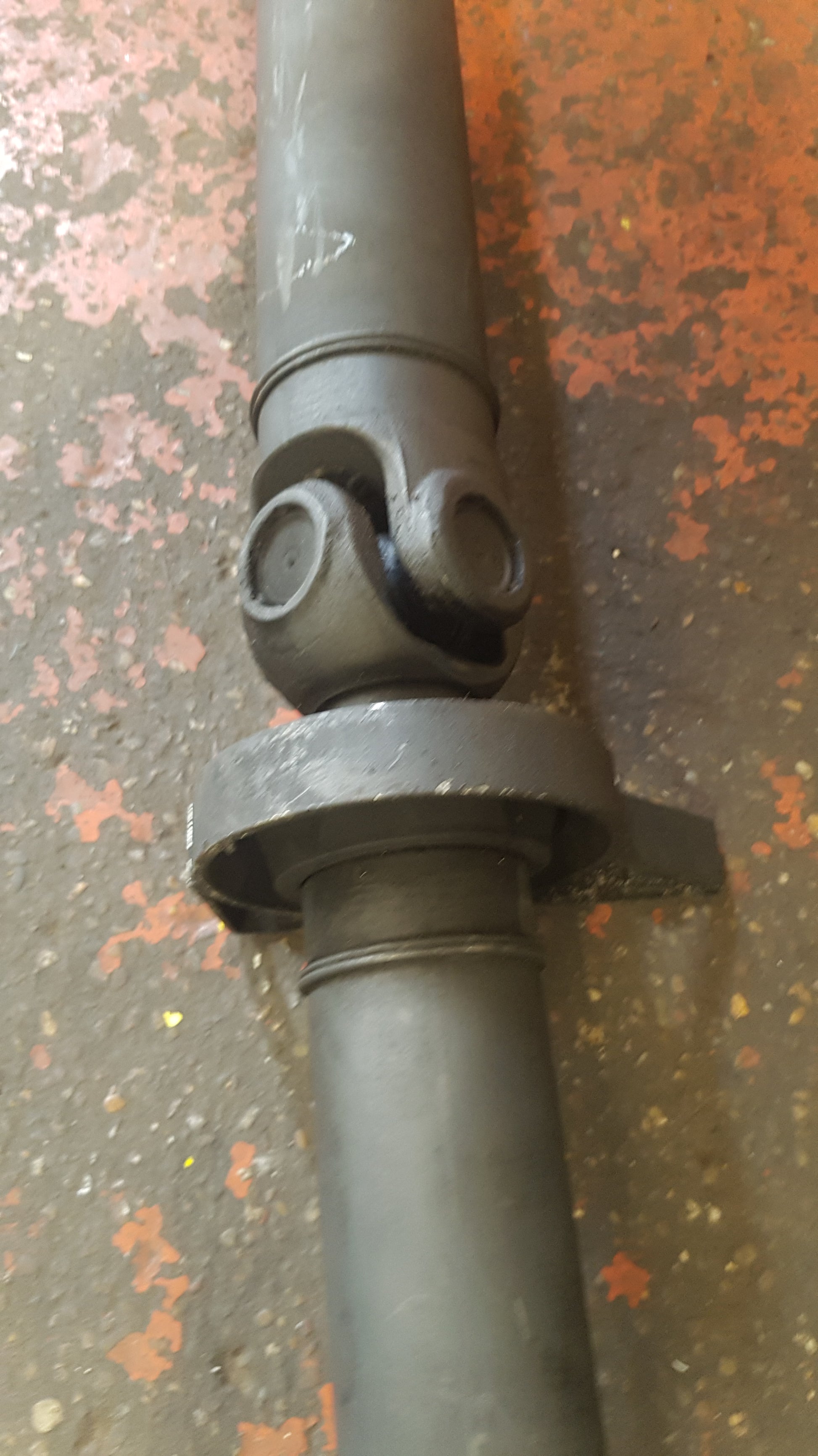 2003-2014 Volvo XC90 D5 Driveshaft Mid Shaft 359701