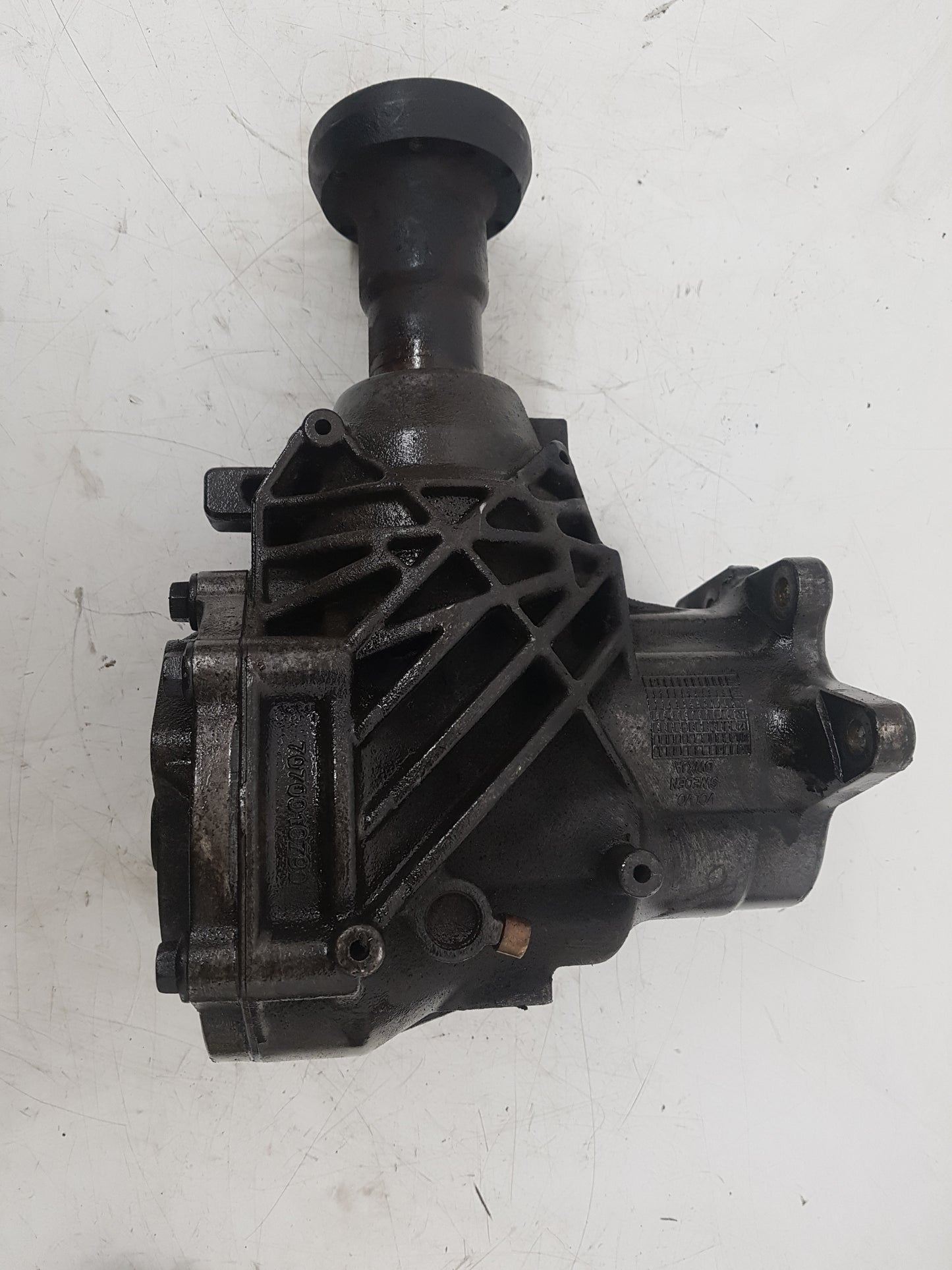 2010-2013 Volvo XC90 2.4 D5 Front Angle Gear Transfer Box 31256171