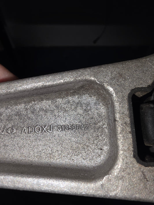 2010 Volvo V70 T6 Engine Mount 31359642