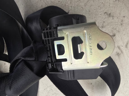 2015 Volvo V40 Rear Middle Seatbelt Grey 1323249