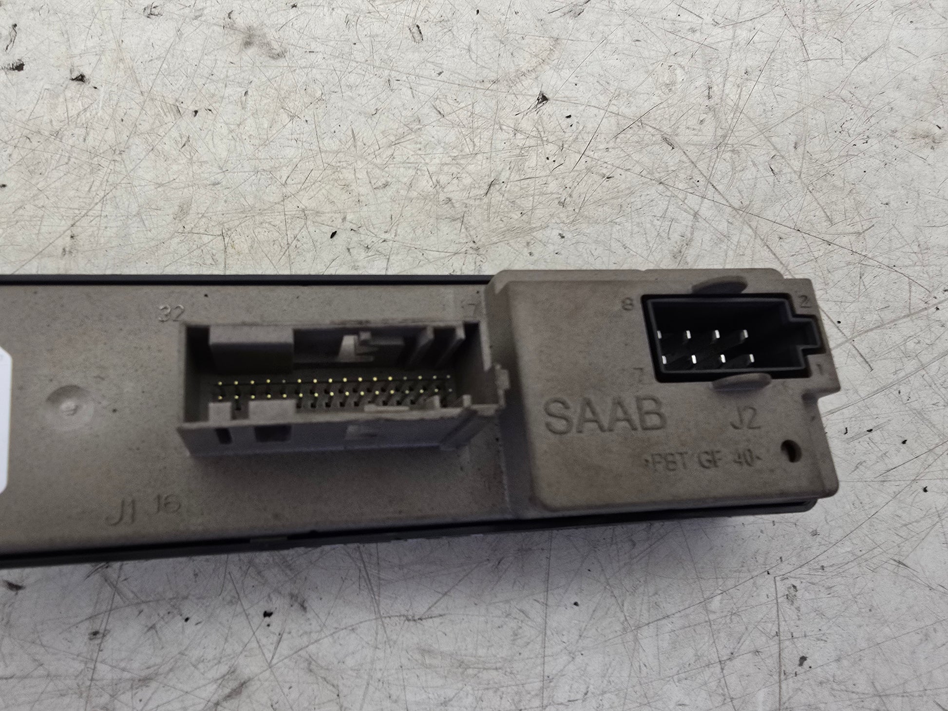 2002-2012 Saab 9-3 Rear Left Passenger Window Switch 12805705