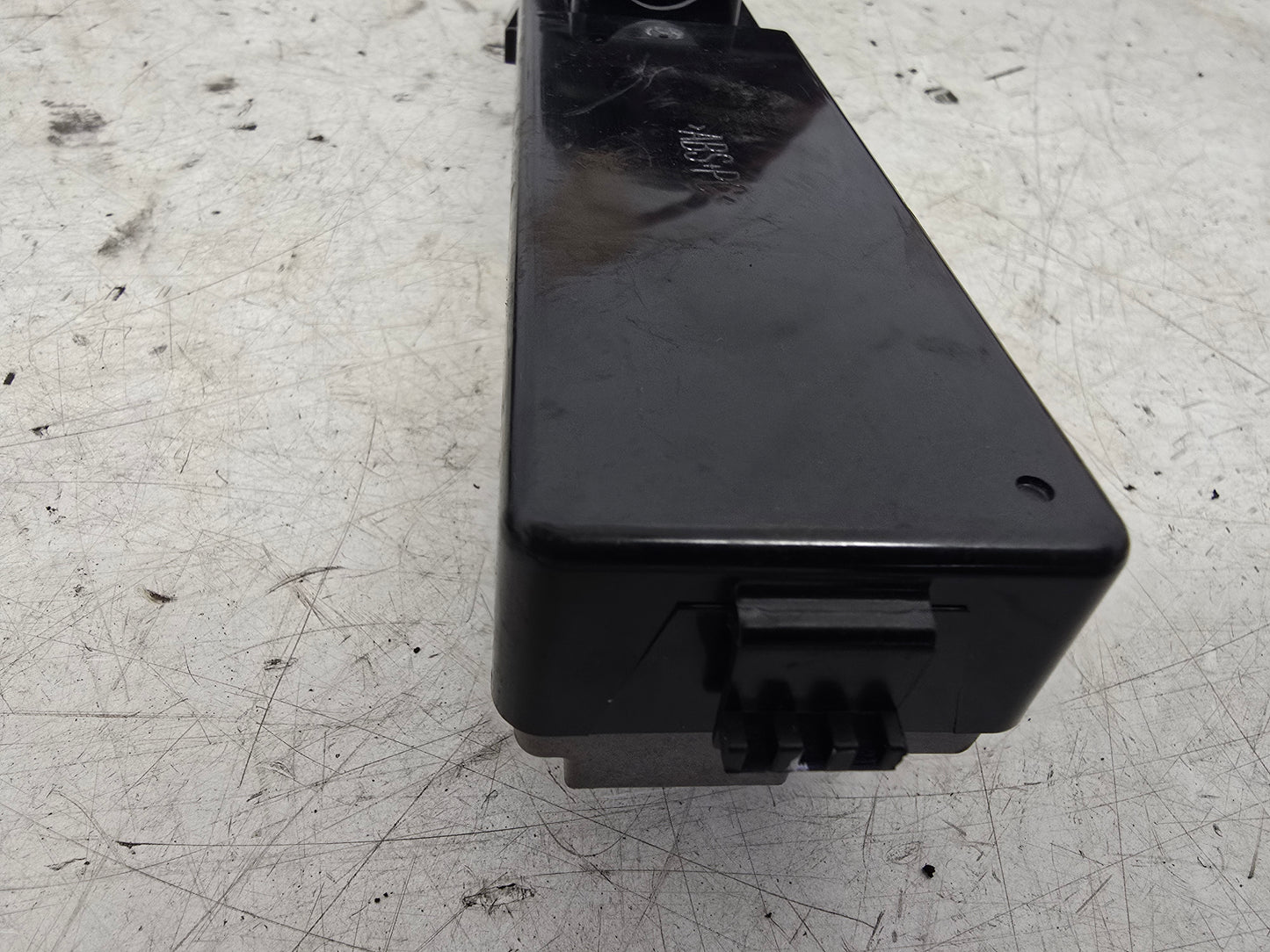 2002-2012 Saab 9-3 Rear Left Passenger Window Switch 12805705
