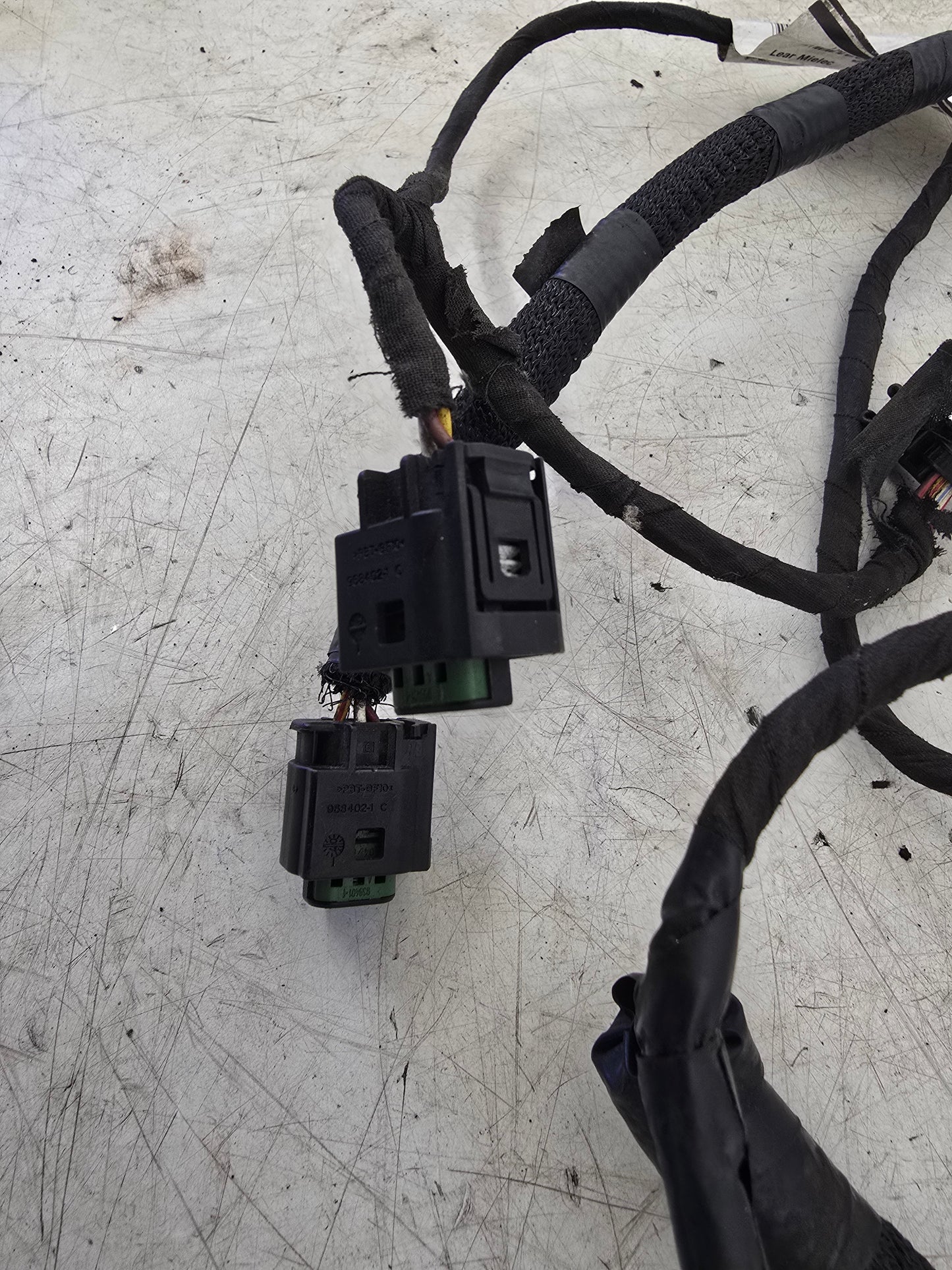 2006-2007 Volvo C70 Rear Parking Sensor Wiring Loom 30724443