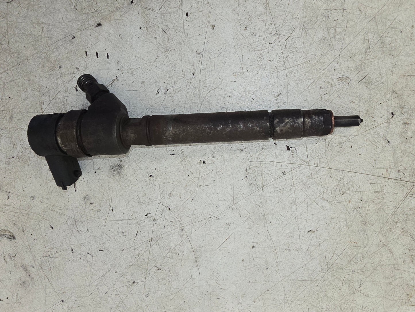 2006 Volvo XC90 D5 Fuel Injector 30750283