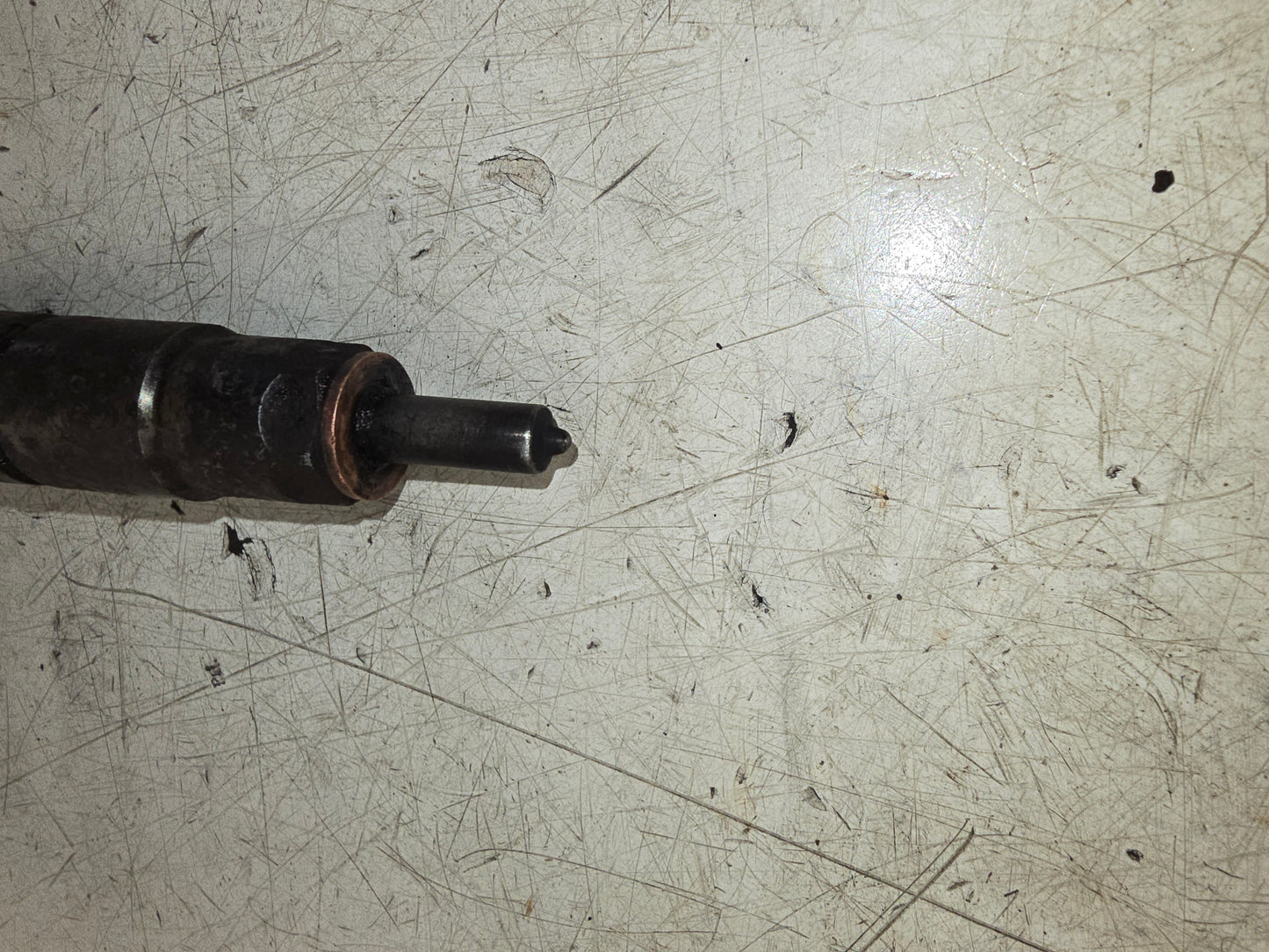2006 Volvo XC90 D5 Fuel Injector 30750283