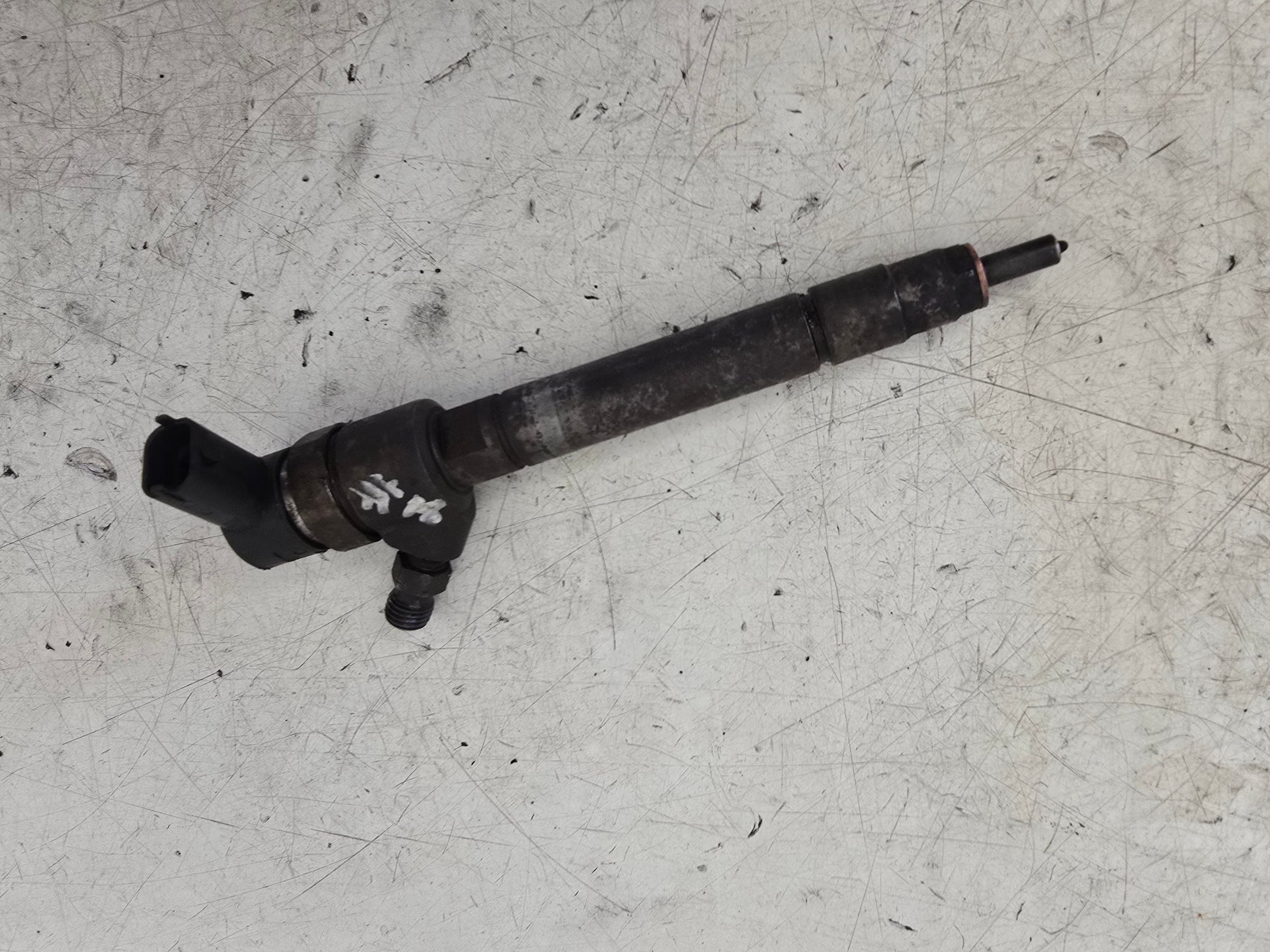 2006 Volvo XC90 D5 Fuel Injector 30750283