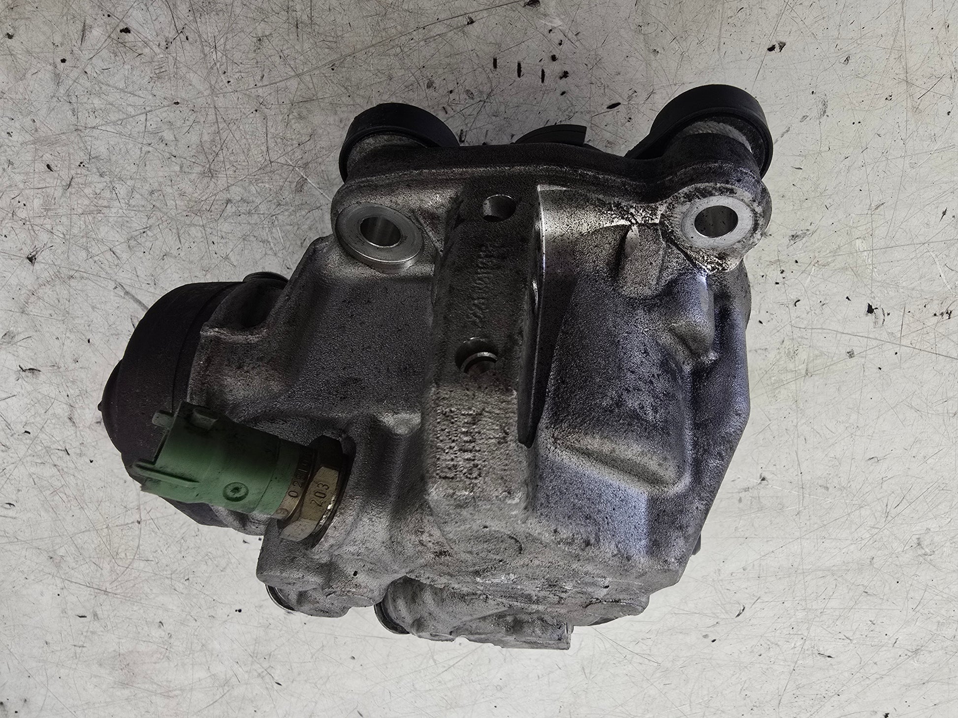 2007 Volvo C30 2.4 Diesel Fuel Pump 31272896